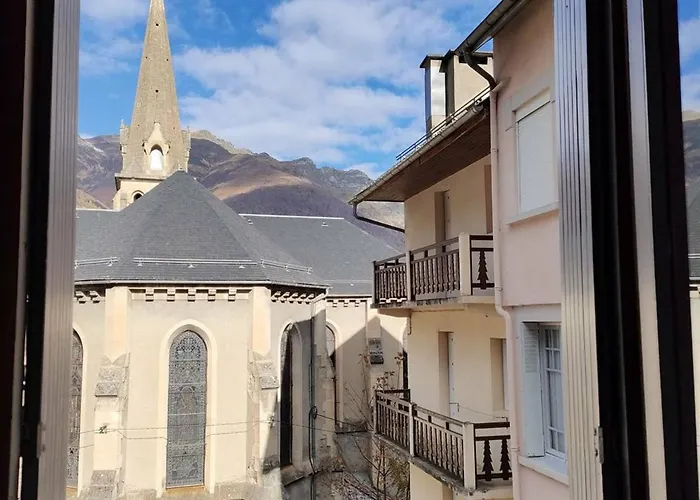 4 Pers Proche Thermes Et Télécabines - Fr-1-234-269 * Cauterets